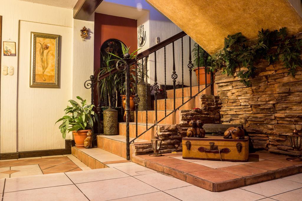 Mi Casa, Tu Casa Apartment Guatemala City Exterior photo